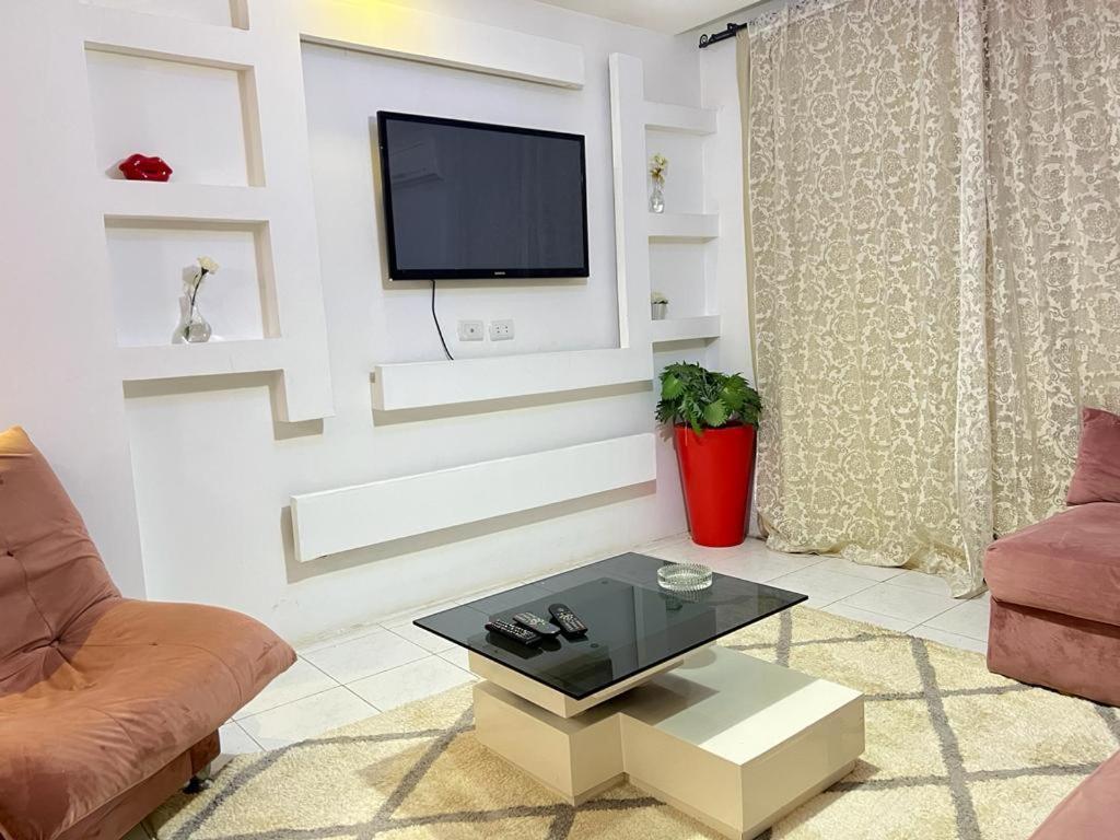 Special And Cheap In Rehab Cairo