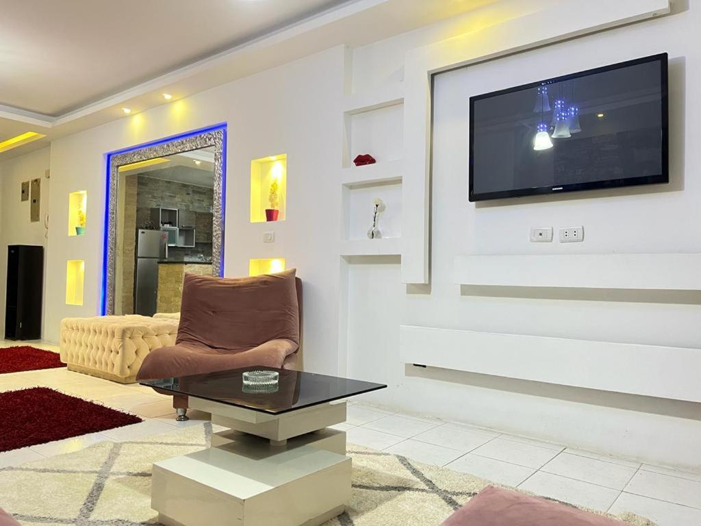 Special And Cheap In Rehab Cairo